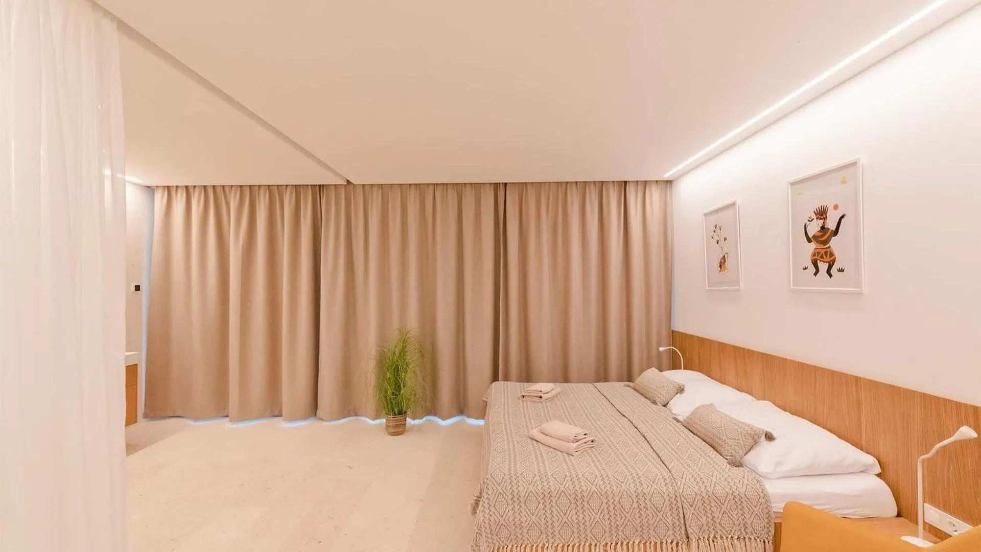 Beautiful Home In Petrcane With Wi-Fi