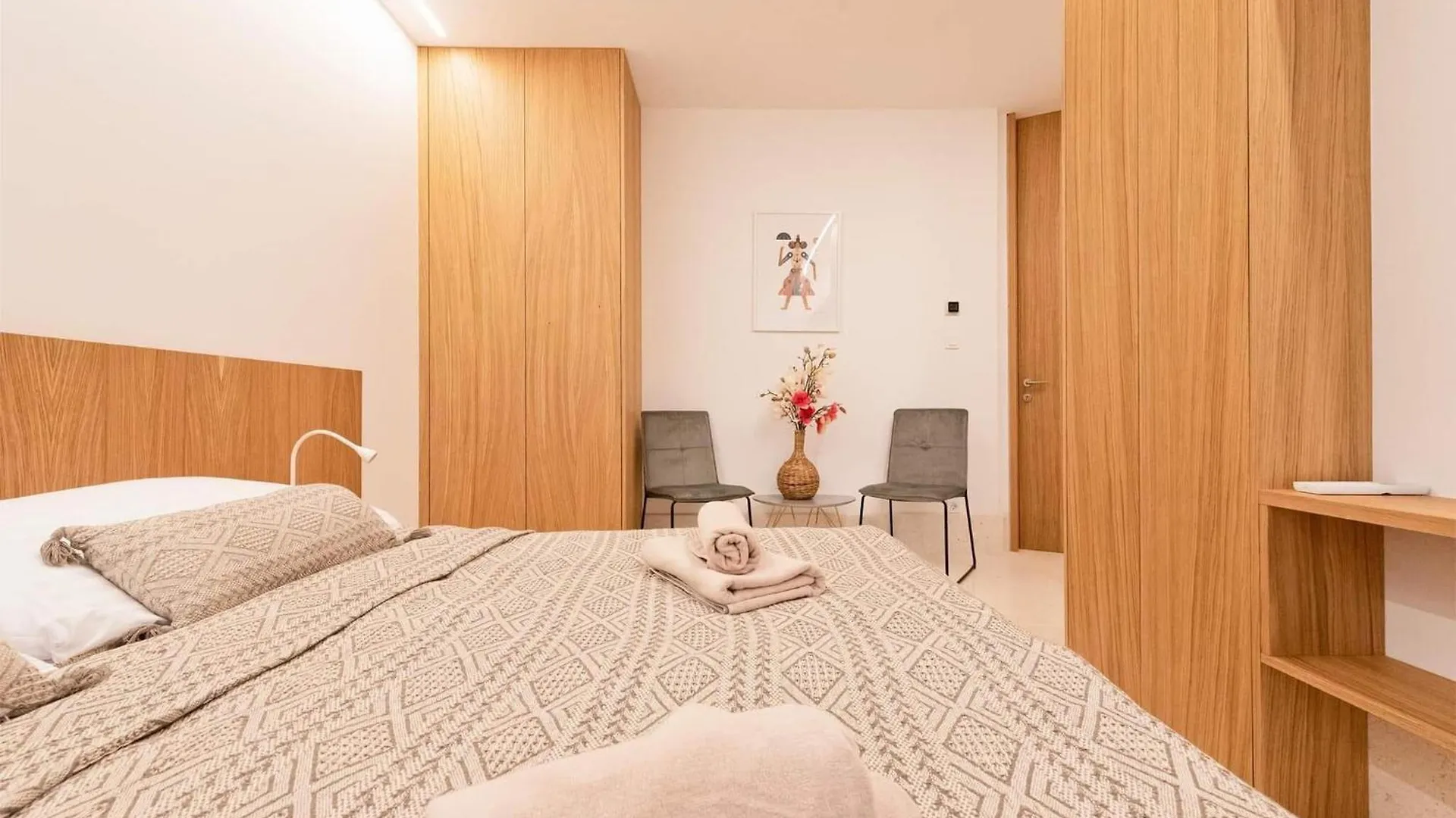 Beautiful Home In Petrcane With Wi-Fi
